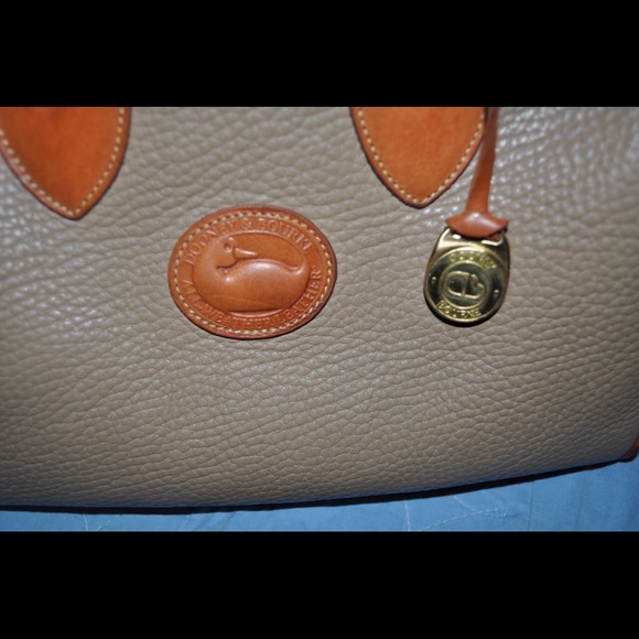 SOLDVintage Dooney & Bourke Speedy - Picture 4 of 12